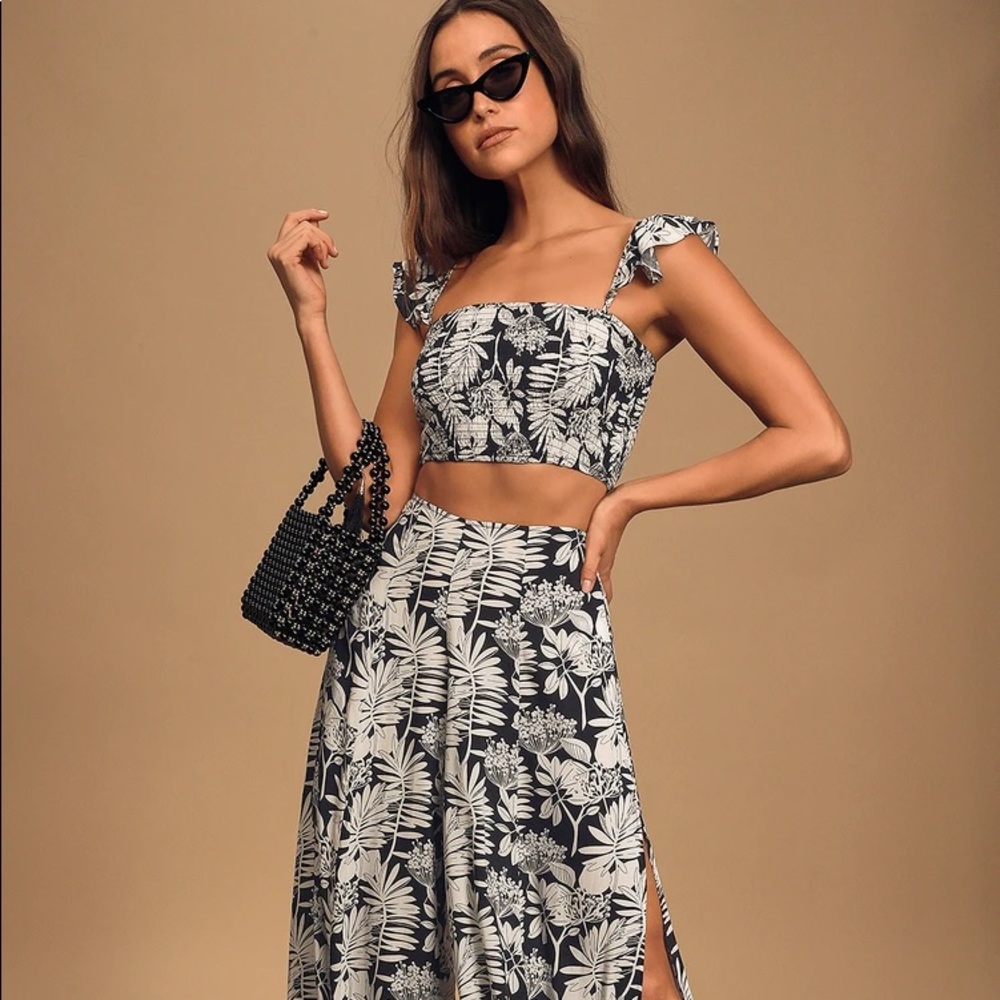 Lulu’s Tropical Print Wide-Leg Two-Piece Jumpsuit